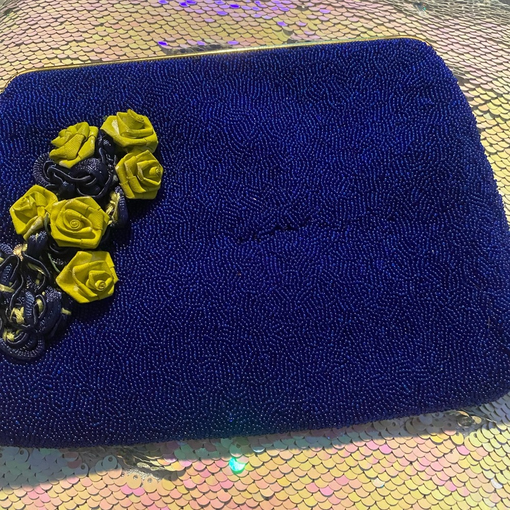 Moms vintage clutch  Royal seed pearls 💙made in France 💙from the 5os